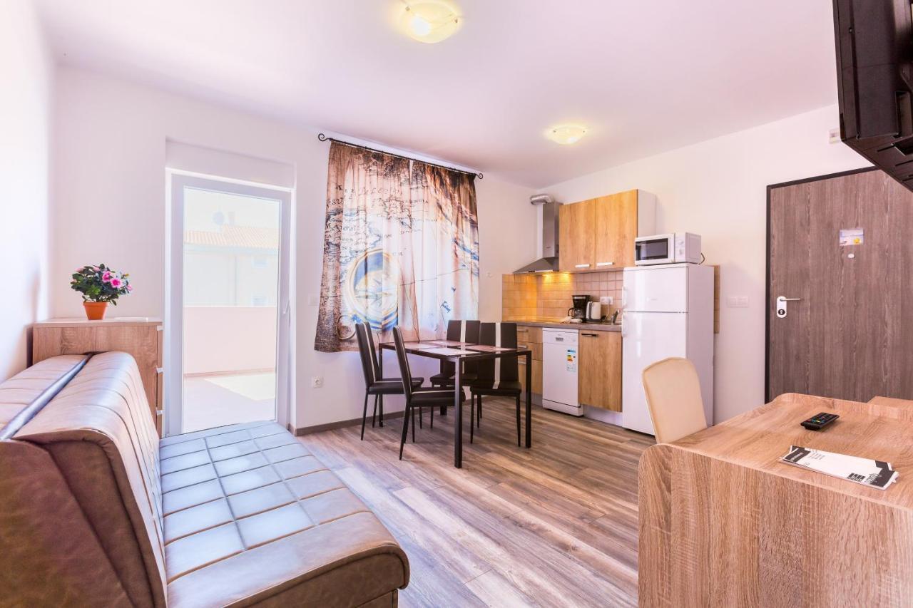 Irina Apartment เมดูลิน ภายนอก รูปภาพ