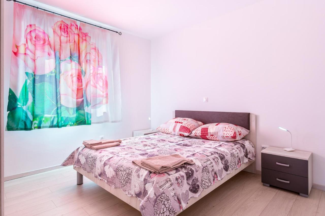 Irina Apartment เมดูลิน ภายนอก รูปภาพ