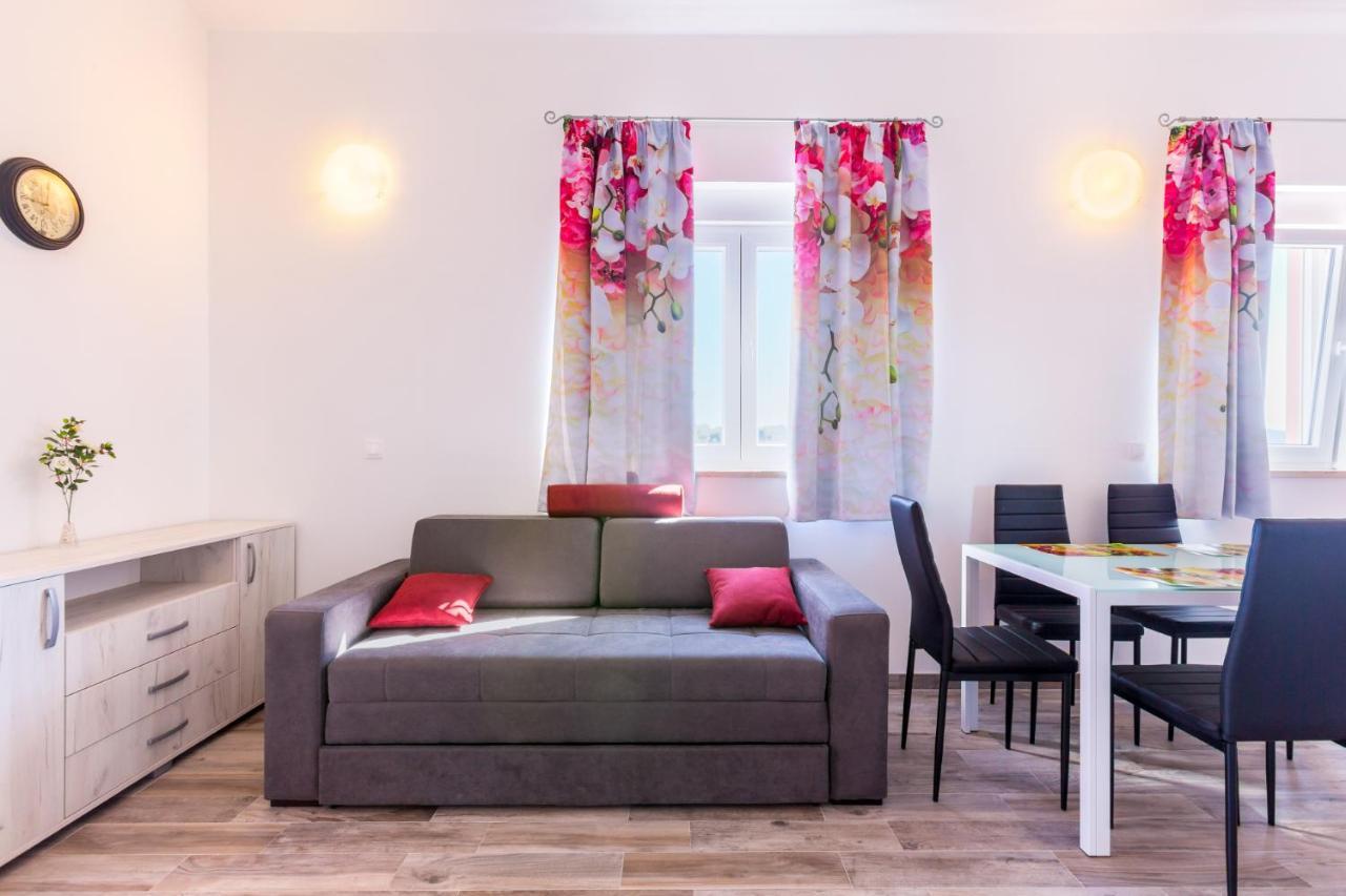 Irina Apartment เมดูลิน ภายนอก รูปภาพ